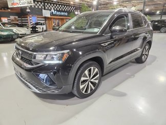 Used 2022 Volkswagen Taos SE image 1