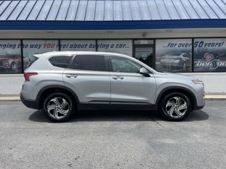 Certified 2021 Hyundai Santa Fe SE image 1