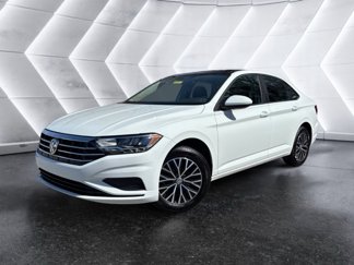 Used 2021 Volkswagen Jetta SE w/ SE Cold Weather Package image 1