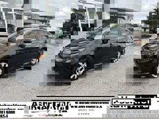 Used 2021 Toyota Corolla LE w/ Carpet Mat Package (TMS) image 1