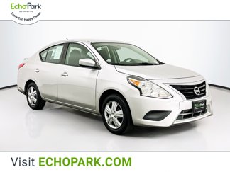Used 2019 Nissan Versa SV image 1