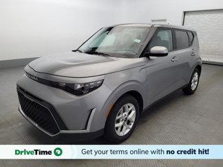 Used 2023 Kia Soul LX w/ Option Group 015 image 1