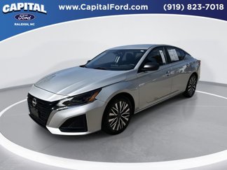 Used 2024 Nissan Altima 2.5 SV image 1
