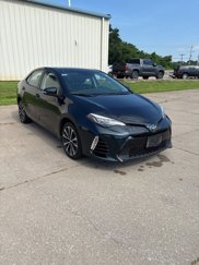 Used 2017 Toyota Corolla SE image 1