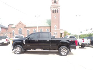 Used 2017 Ford F250 Lariat w/ Chrome Package image 1