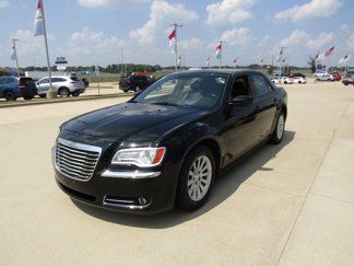 Used 2013 Chrysler 300 Touring w/ Driver Convenience Group image 1