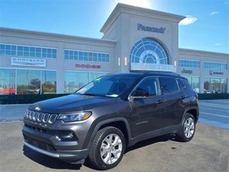 Certified 2022 Jeep Compass Limited image 1