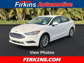Used 2017 Ford Fusion SE w/ Fusion SE Technology Package video 1