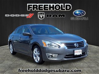 Used 2015 Nissan Altima 2.5 SV image 1