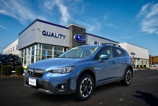 Used 2023 Subaru Crosstrek 2.0i Premium image 1