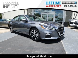 Used 2022 Nissan Altima 2.5 SV image 1