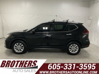 Used 2018 Nissan Rogue SV image 1