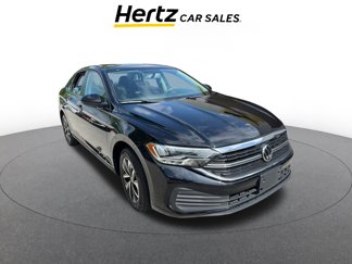 Used 2022 Volkswagen Jetta S image 1