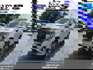 Used 2023 GMC Yukon Denali Ultimate image 1