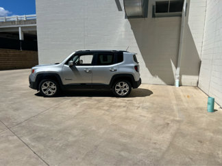 Used 2016 Jeep Renegade Limited image 1