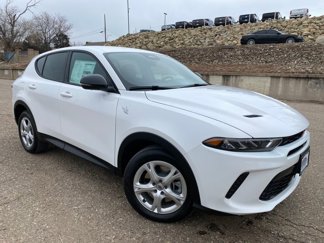 Used 2025 Dodge Hornet GT image 1