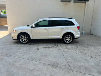 Used 2016 Dodge Journey SXT image 1