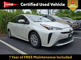 Used 2020 Toyota Prius L Eco w/ Carpet Mat Package image 1