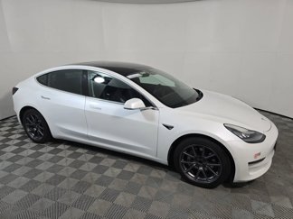 Used 2020 Tesla Model 3 Long Range image 1