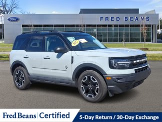 Used 2022 Ford Bronco Sport Outer Banks w/ Tech Package image 1