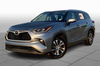 Used 2021 Toyota Highlander XLE image 1