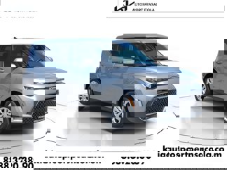 New 2025 Kia Soul LX image 1