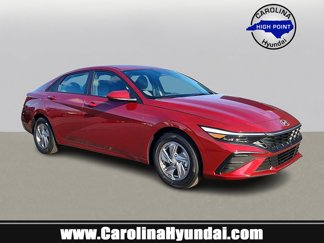 New 2025 Hyundai Elantra SE image 1