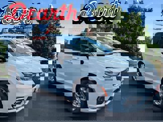 New 2026 Chrysler Pacifica Select image 1