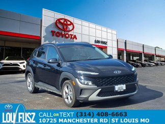 Used 2023 Hyundai Kona SEL image 1