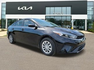 Used 2024 Kia Forte LX image 1