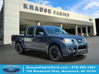 Used 2017 Nissan Frontier SV image 1