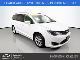 Used 2018 Chrysler Pacifica Touring-L Plus w/ Tire & Wheel Group image 1