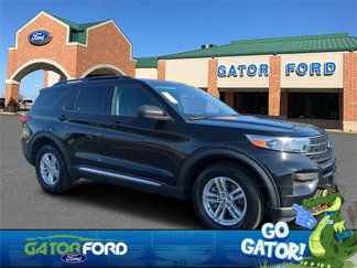 Used 2022 Ford Explorer XLT w/ Class IV Trailer Tow Package image 1