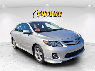 Used 2011 Toyota Corolla LE image 1