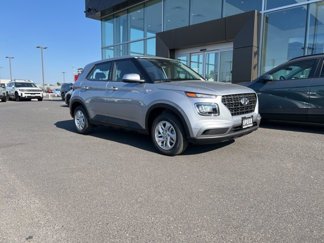 New 2025 Hyundai Venue SE image 1