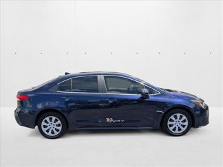 Used 2020 Toyota Corolla LE video 2