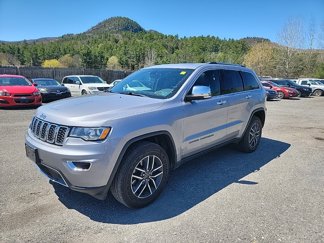 Used 2021 Jeep Grand Cherokee Limited w/ Trailer Tow Group IV image 1