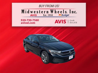 Used 2024 Volkswagen Jetta SE image 1