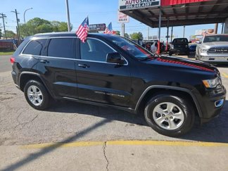Used 2017 Jeep Grand Cherokee Laredo w/ Quick Order Package 2BE image 1