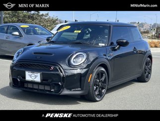 Used 2023 MINI Cooper S image 1