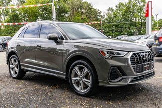 Used 2020 Audi Q3 2.0T Premium Plus w/ Premium Plus Package image 1