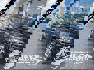 Used 2020 Ford Escape SE image 1