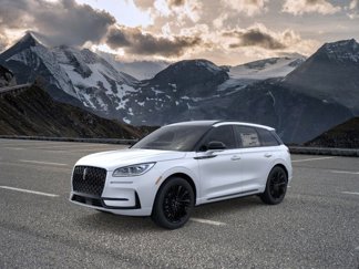 New 2025 Lincoln Corsair Reserve image 1