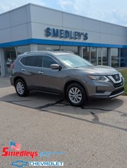 Used 2018 Nissan Rogue SV image 1