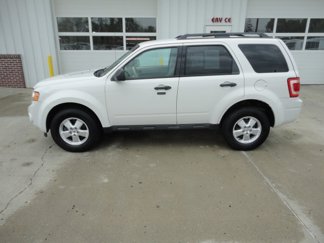 Used 2011 Ford Escape XLT image 1