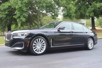 Used 2022 BMW 740i w/ Premium Package image 1