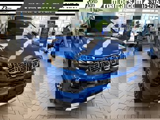 New 2025 Jeep Compass Limited image 1