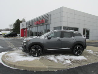 New 2025 Nissan Kicks SR image 1
