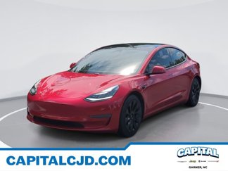Used 2021 Tesla Model 3 Standard Range Plus image 1