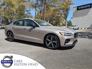 Certified 2024 Volvo S60 B5 Core image 1